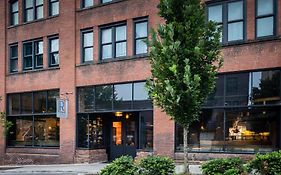 Foundry Hotel Asheville, Curio Collection By Hilton